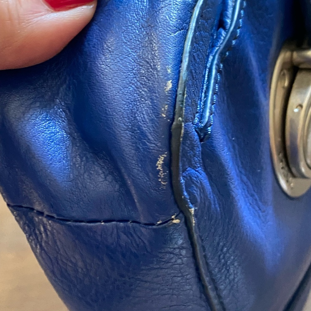 Fossil Blue Crossbody - Picture 3 of 8